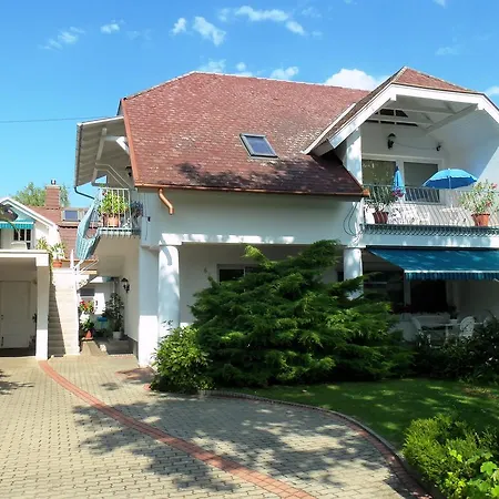 Konukevi Bartok