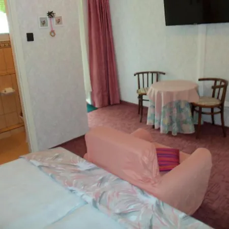 Bartok Konukevi Balatonboglár